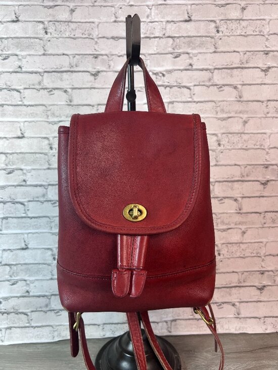 Coach Handbags - Vintage OLD COACH Backpack Bag Leather Turn Lock Red 9960